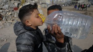 Gaza ceasefire talks underway as electricity cutoff impacts water supply