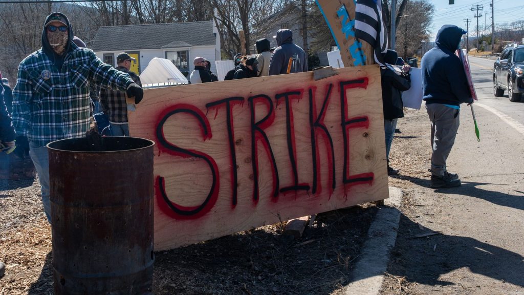 Agreement reached in NY prison strike amid potential legal threats