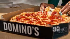 Domino’s trains 7,000 stores as it enters the stuffed crust fray