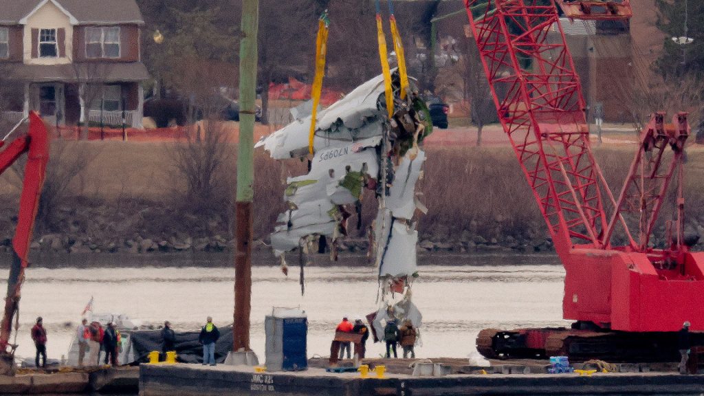 NTSB takes action after deadly midair collision in DC, proposes new restrictions