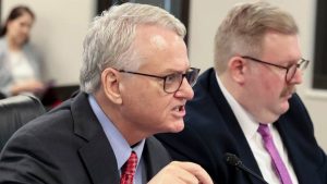 South Carolina lawmakers could remove treasurer over $1.8 billion error
