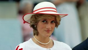 Princess Diana auction to feature over 200 items, including gowns and notes