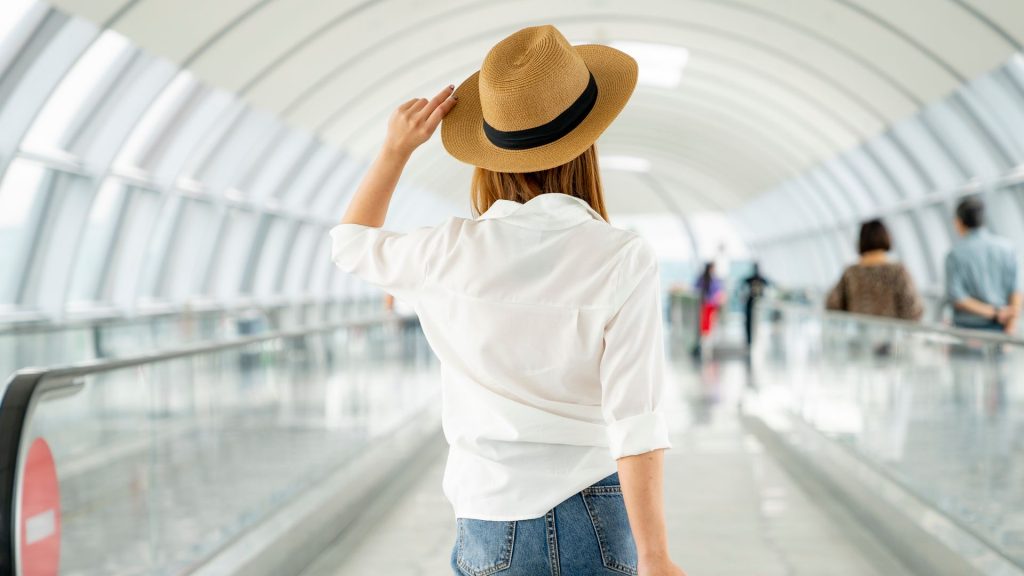 Flying alone? You could be paying more per ticket than group flyers: Report
