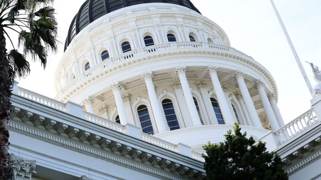 Calif. lawmakers restore felony charges in bill on soliciting sex from minors