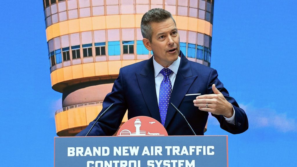 FAA ready to scrap outdated air traffic control system with 3-year plan