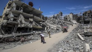 IDF says documents show former photographer had Hamas ties