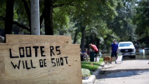 Bipartisan bill would make disaster looting a felony