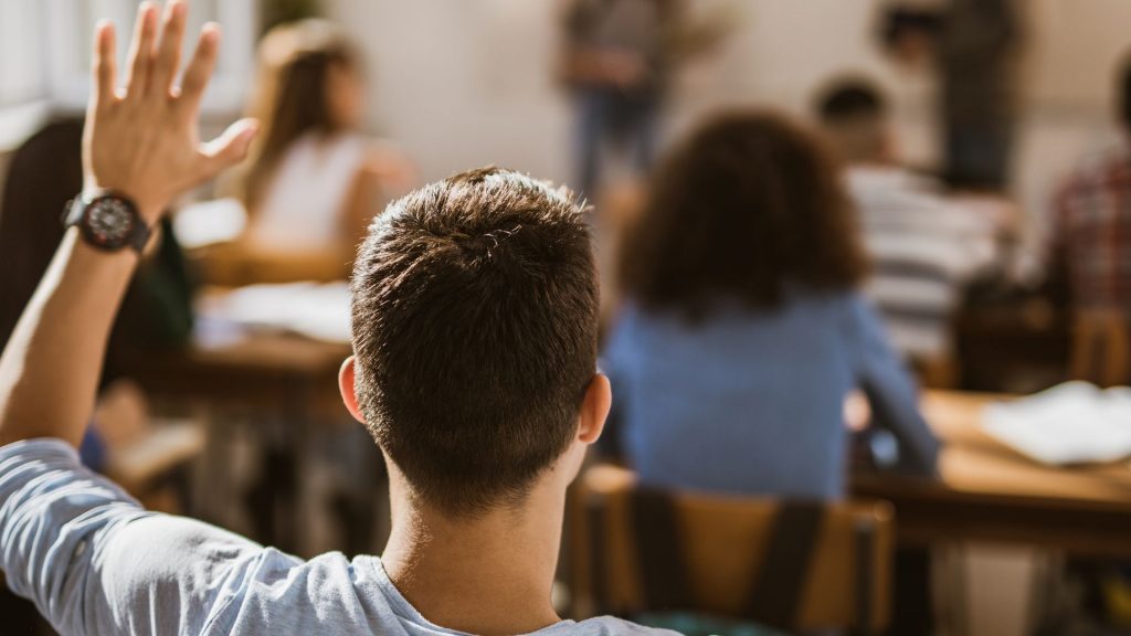 Venezuelan man accused of posing as Ohio high school student arrested