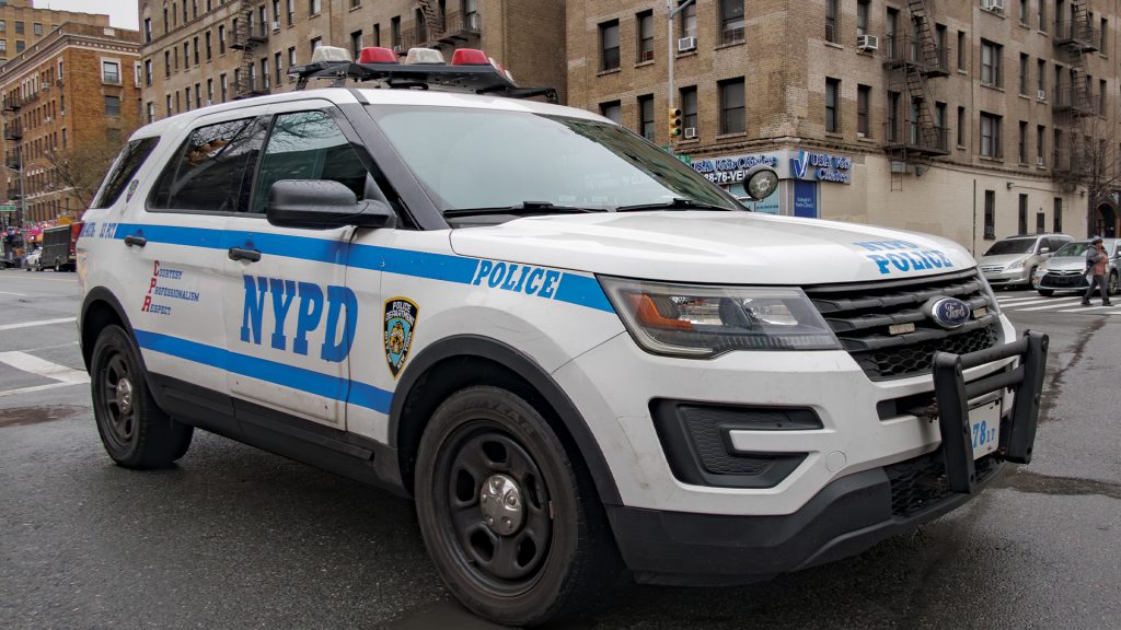 Police investigate alleged gang members in Times Square attack on NYPD officers