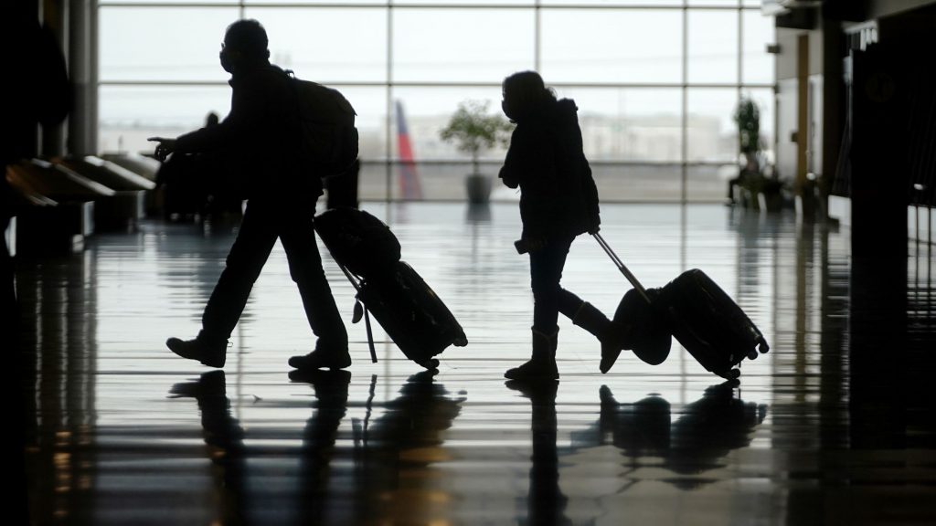 TSA trained to accept military IDs in lieu of REAL IDs, officials say