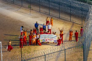 Trump admin asks SCOTUS to deport 176 Venezuelan migrants