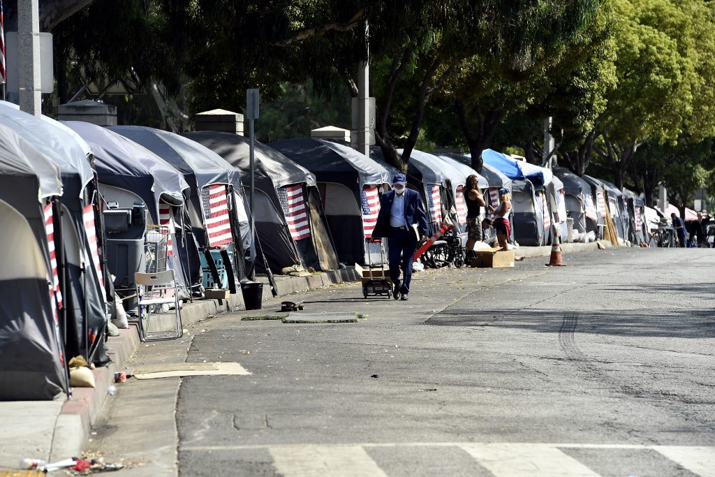Advocates for homeless vets wary over proposed changes to VA programs