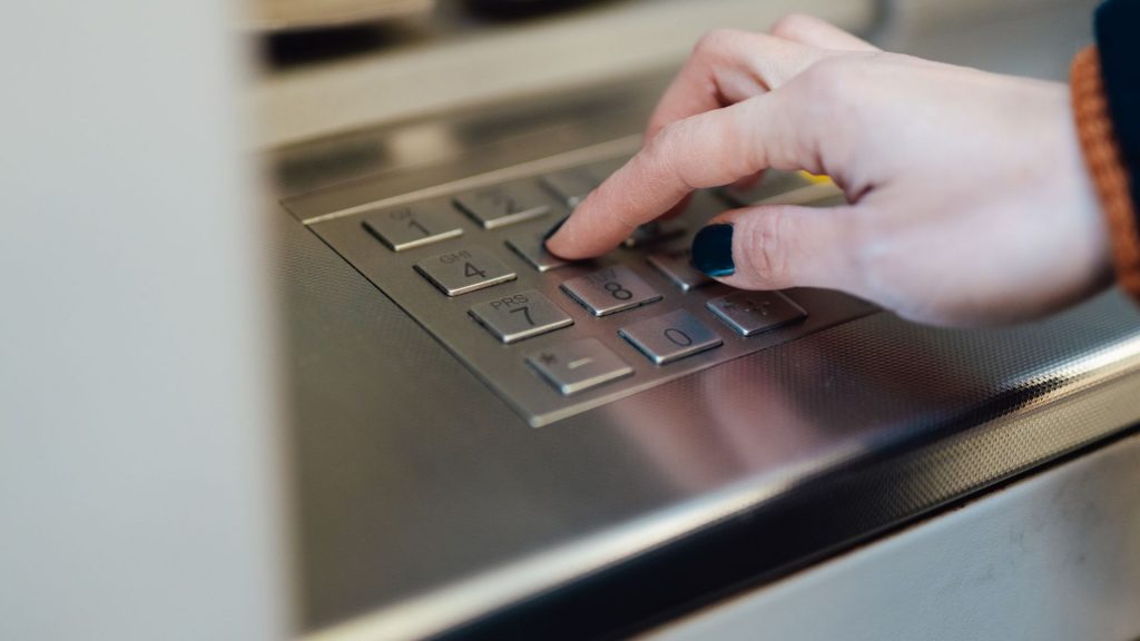 Police warn of rising ‘jugging’ crime trend across the nation