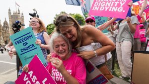 UK lawmakers progress bill legalizing ‘assisted dying’ for terminally ill adults