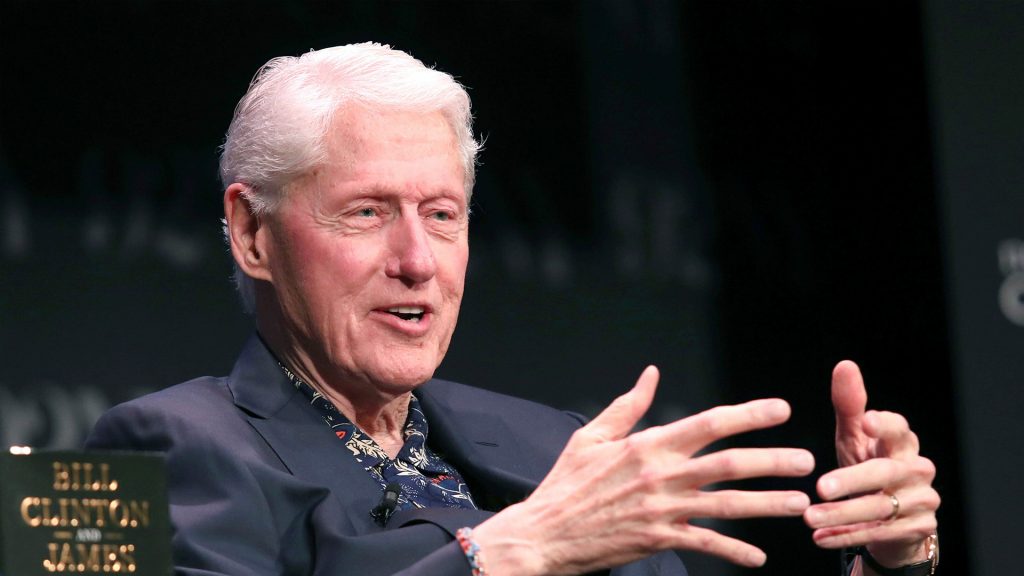 Former President Bill Clinton urges Trump to defuse Middle East conflict