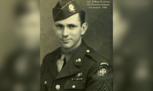 D-Day soldier awarded Distinguished Service Cross after 81 years