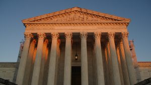 Florida asks Supreme Court to let it enforce state illegal immigration law