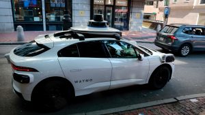 Battle over self-driving vehicles brewing in Boston
