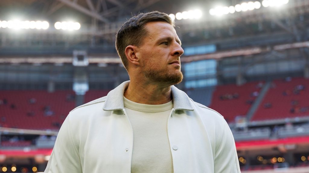 Former Texans star J.J. Watt and wife donate $100k to Texas flood recovery