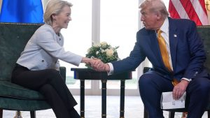 US, EU strike trade deal days ahead of deadline