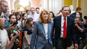 Murkowski votes yes on Trump’s budget, then says it’s not ready