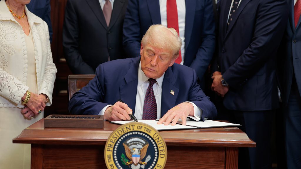 Trump order revives Presidential Fitness Test in public schools