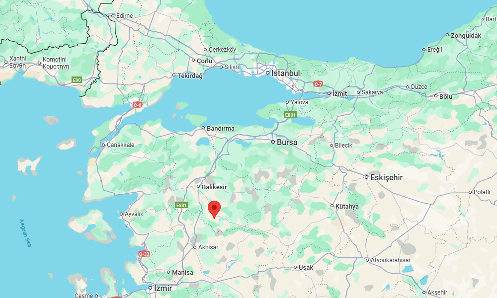 Strong earthquake hits western Turkey, killing at least 1