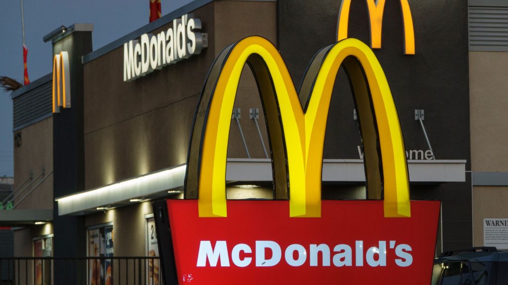 Did California’s fast food minimum wage hike lead to job loss?