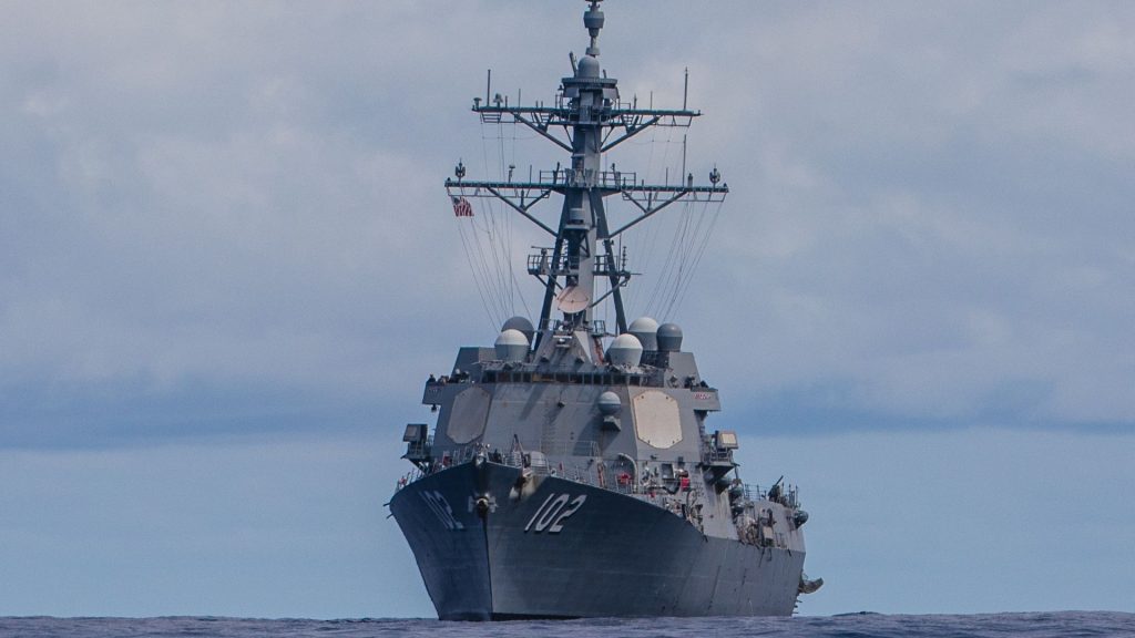 US deploying destroyers, Venezuela deploying militia