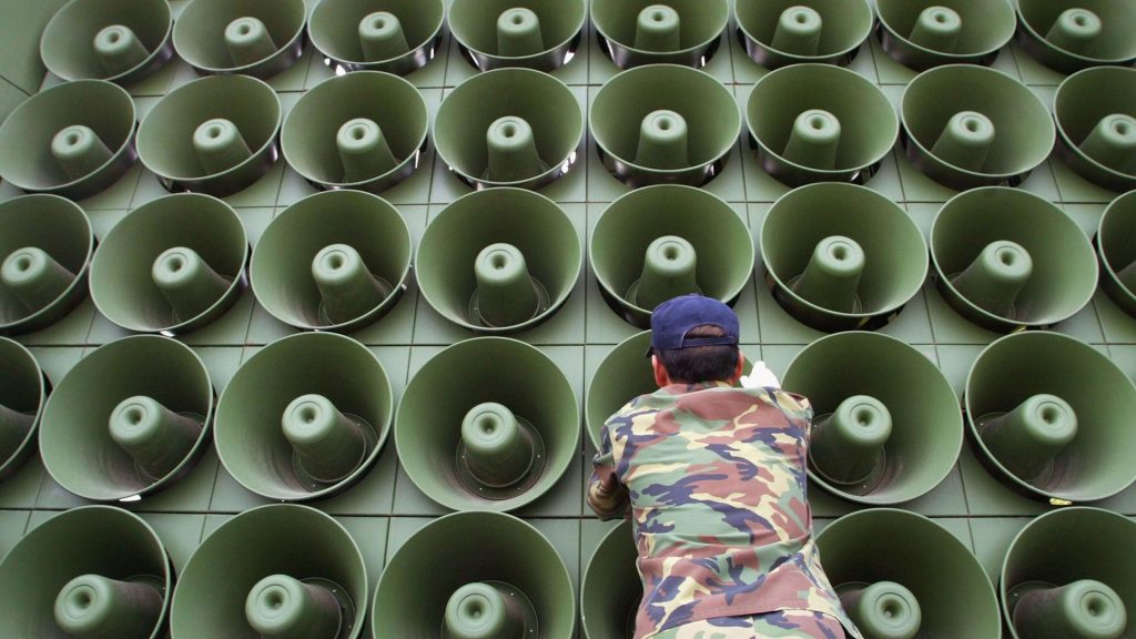 South Korea removes loudspeakers at North Korea border to ease tensions