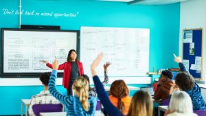 Around 1 out of 6 American teachers works a second job: Report