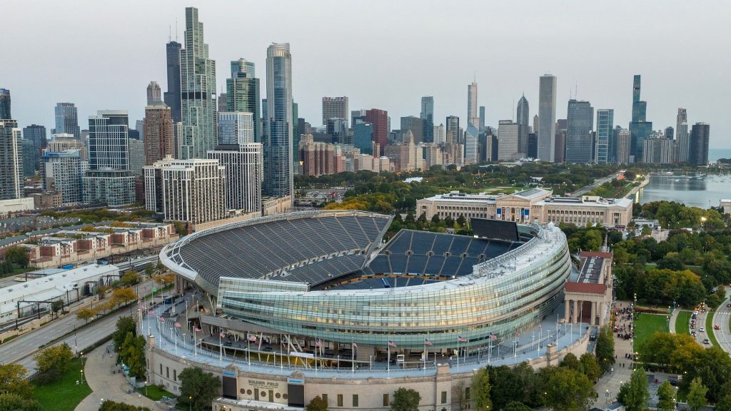 Bears lobby Illinois lawmakers to finance dream stadium in Arlington Heights