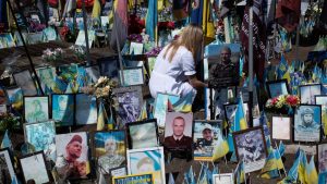 Zelenskyy says Ukraine won’t concede land as Trump plans meeting with Putin
