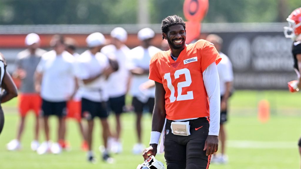 AFC North: Spotlight on Hendrickson hold out, Rodgers, Shedeur Sanders