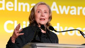 Hillary Clinton would back Trump Nobel Peace Prize if strict Ukraine terms met