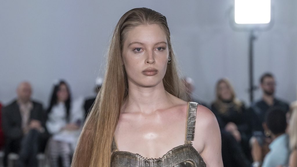 Elon Musk’s estranged daughter Vivian Wilson makes NYFW debut