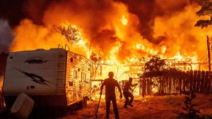 6-5 Fire grows to 6,400 acres, scorches historic California Gold Rush town