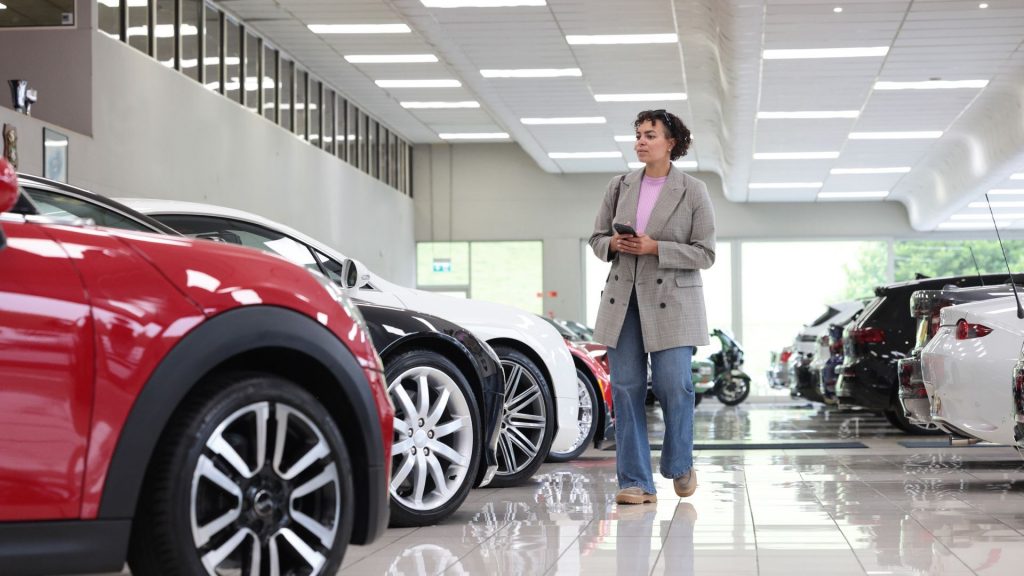 New car prices remain high, as deals diminish