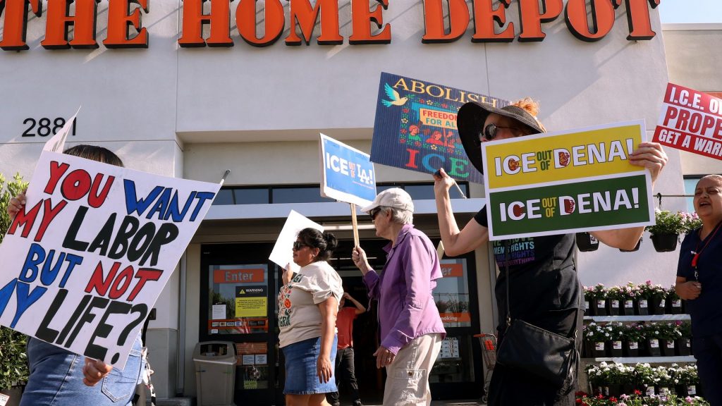 Supreme Court stay hands ICE more leeway for immigration stops in LA