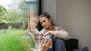 This week’s news was overwhelming. Here’s how to protect your brain