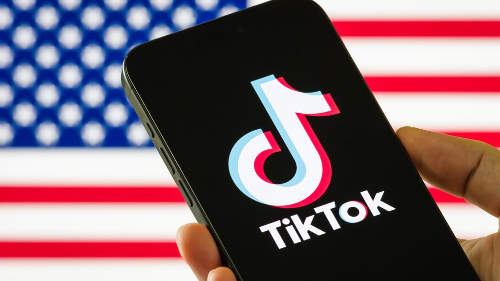 New details on TikTok takeover emerge, including Murdoch investment
