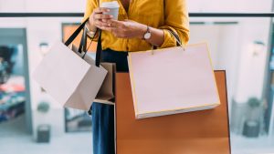 US economy bucks recession warnings on back of high-income spenders