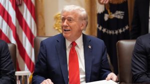 Trump heads to Walter Reed for second physical this year