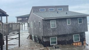 5 NC homes collapse into ocean as Humberto, Imelda stir dangerous surf