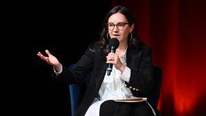 CBS News to appoint former NYT opinion writer as new editor-in-chief