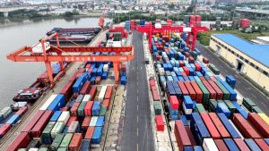 US, Saudi Arabia, others stop proposed global fee on shipping emissions