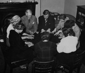 After World War I, séances boomed – and dead soldiers ‘wrote’ home