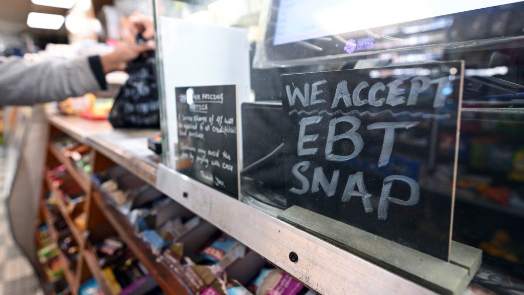Trump admin ordered to fully fund SNAP benefits for November