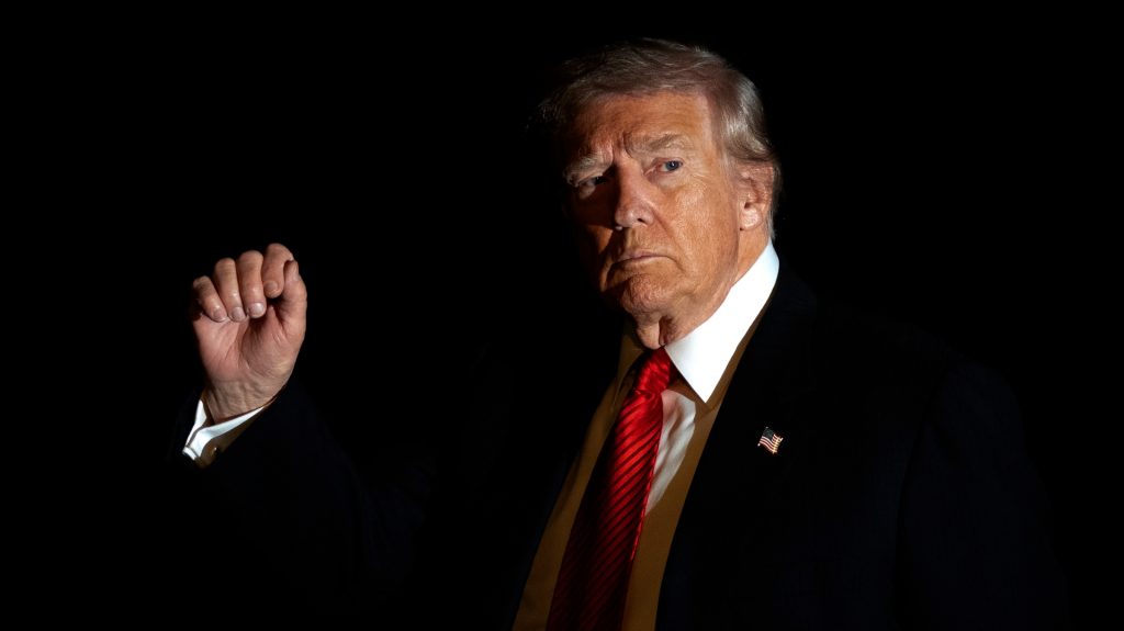 Poll reveals America’s doubt in both parties, disapproval of Trump