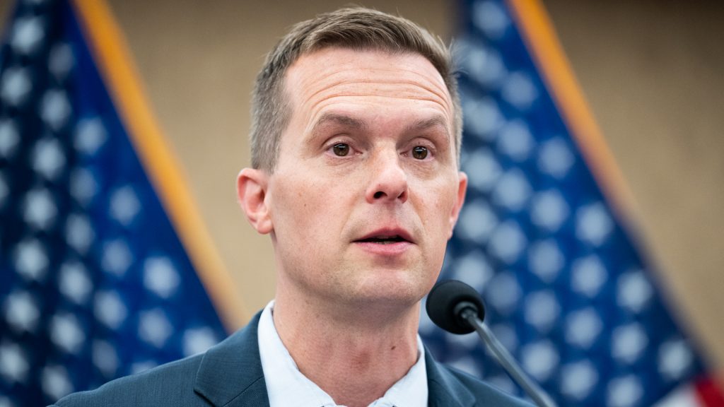 Maine Democrat to leave Congress, citing ‘plain nastiness’ in US politics